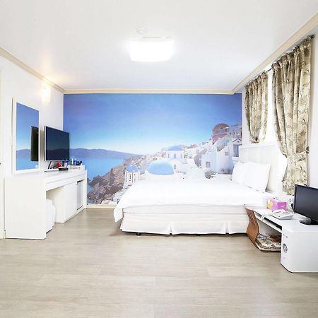 Songrim Motel Sokcho Bagian luar foto